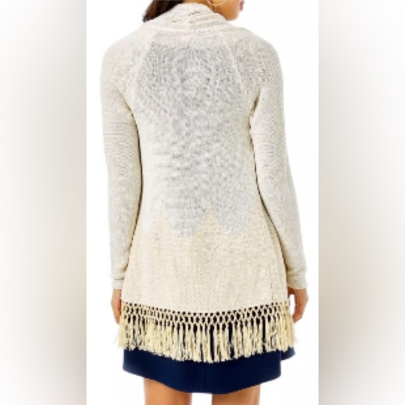 Lilly Pulitzer Tatum Long Fringe Hem Cardigan. Size medium. EEUC worn once - Picture 14 of 14